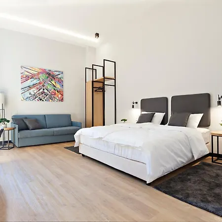 Kombinat Center Hotel 4*